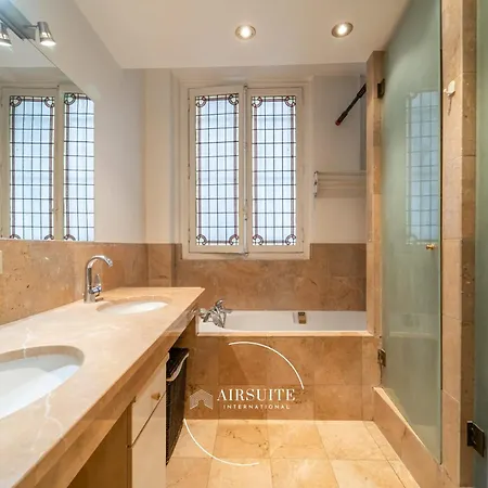 Apartment Luxury Serenity 2br By Airsuite *