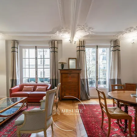 Luxury Serenity 2br By Airsuite Apartment